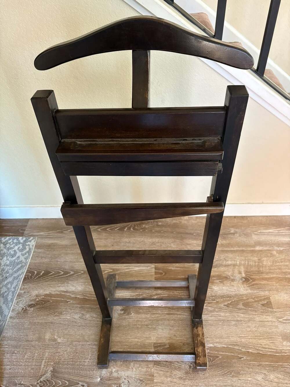Butler Valet Stand with Accessory Tray